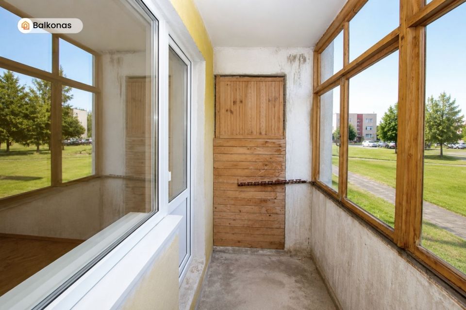 Parduodamas erdvus 2 kambarių butas Akmenės r., Ventoje, Žemaičių g. 47