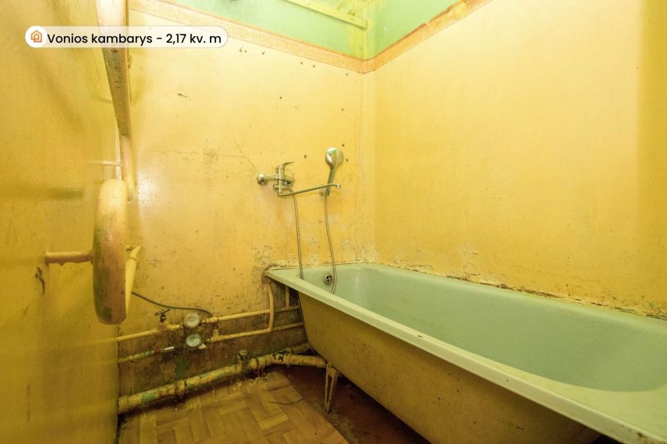 Parduodamas erdvus 2 kambarių butas Akmenės r., Ventoje, Žemaičių g. 47