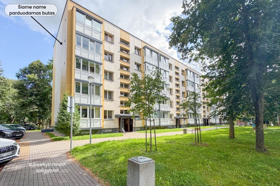 Parduodamas erdvus 3 kambarių butas renovuotame name V. Dambrausko g. 14, Kur&scaron;ėnuose