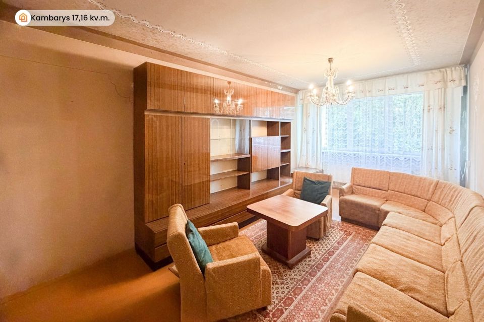 Parduodamas erdvus 3 kambarių butas renovuotame name V. Dambrausko g. 14, Kur&scaron;ėnuose