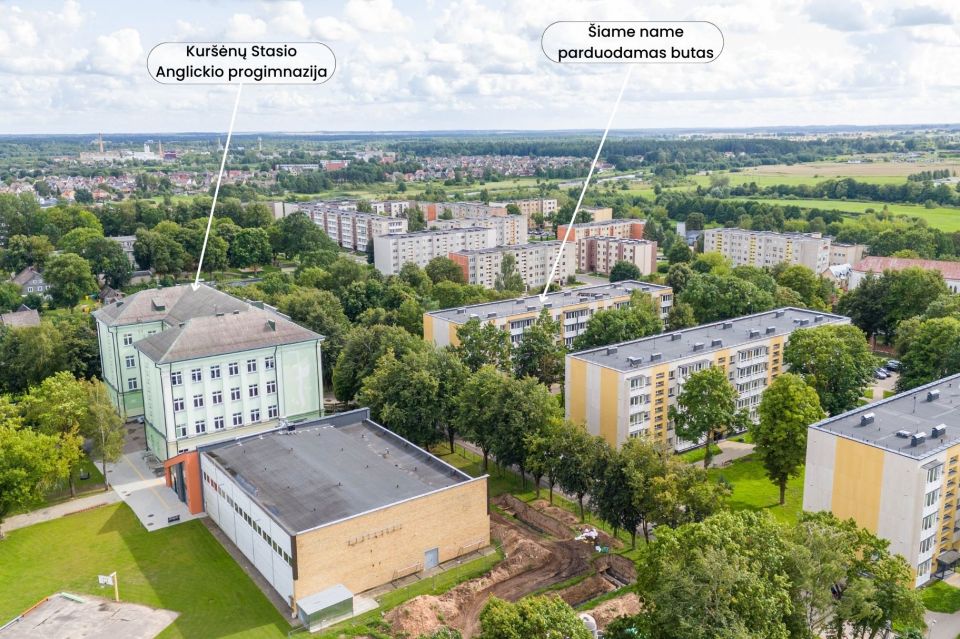 Parduodamas erdvus 3 kambarių butas renovuotame name V. Dambrausko g. 14, Kur&scaron;ėnuose