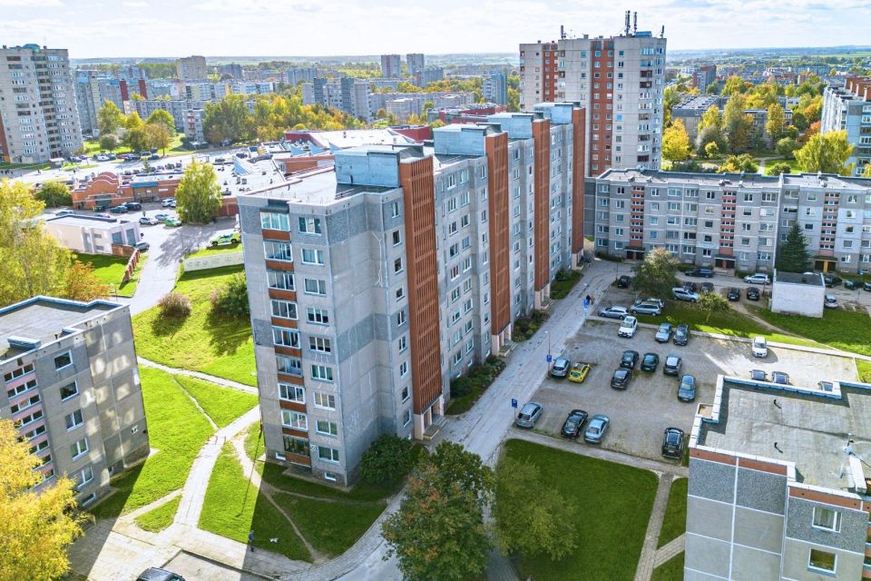 Parduodamas erdvus 4 kambarių butas &Scaron;iauliuose, Dainų g. 50
