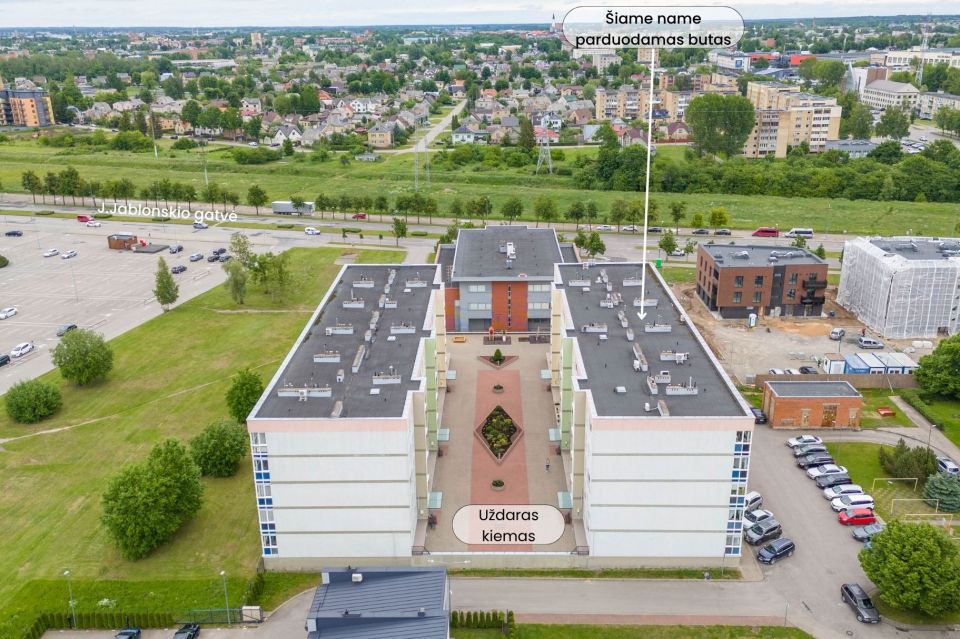 Parduodamas erdvus 4 kambarių butas su požeminiu parkingu Pauk&scaron;čių takas 2A, &Scaron;iauliai