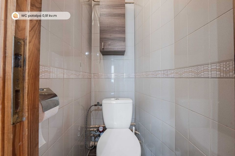 Parduodamas erdvus ir moderniai įrengtas 3 kambarių butas 2-ajame auk&scaron;te, Vyturio g. 2, Klaipėdoje