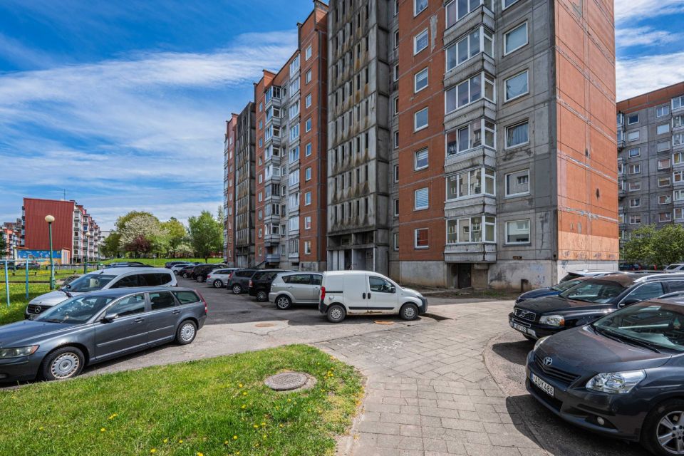 Parduodamas erdvus ir moderniai įrengtas 3 kambarių butas 2-ajame auk&scaron;te, Vyturio g. 2, Klaipėdoje