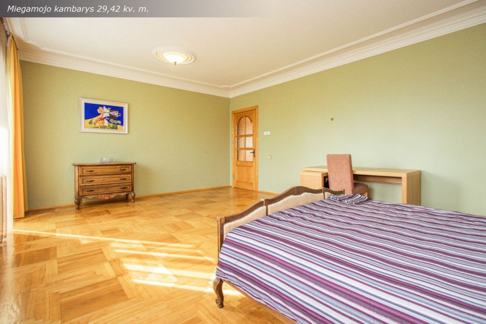 Parduodamas erdvus mūrinis gyvenamasis namas Miško g., Šiauliuose