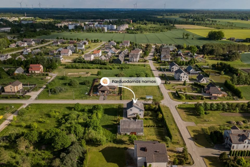 Parduodamas erdvus mūrinis namas Gaudžiočių g. 44, Naujojoje Akmenėje