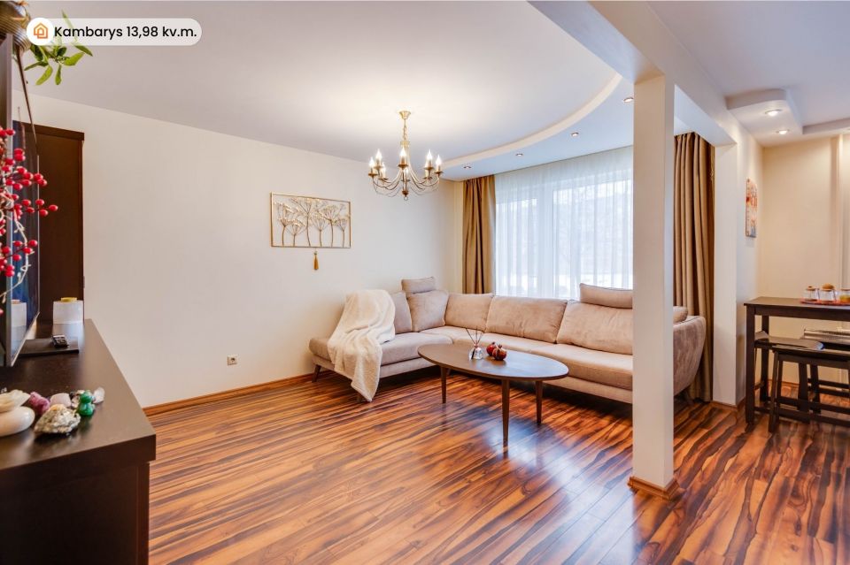 Parduodamas erdvus perplanuotas trijų kambarių butas K.Korsako g.43, &Scaron;iauliai