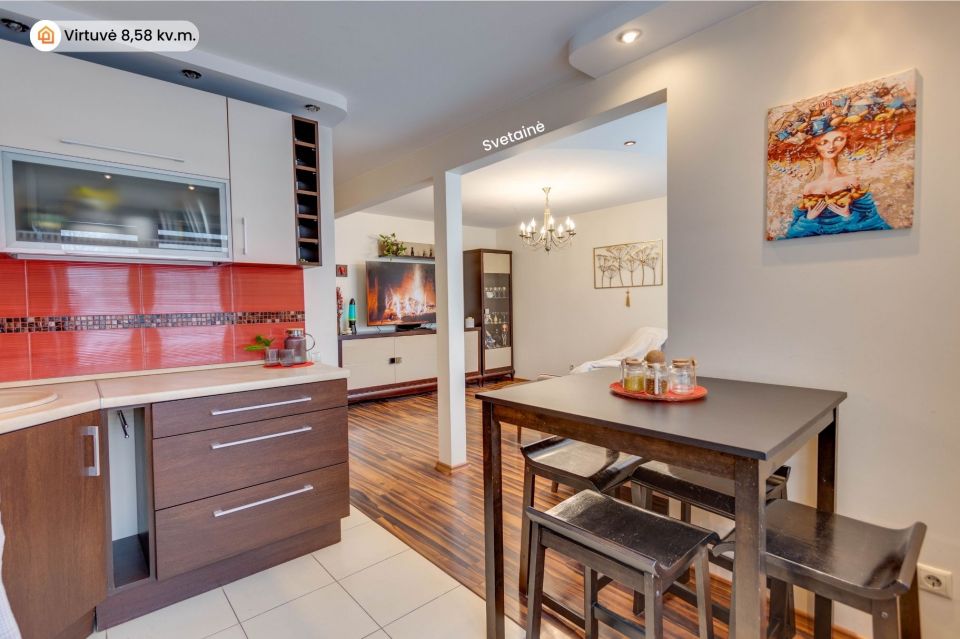 Parduodamas erdvus perplanuotas trijų kambarių butas K.Korsako g.43, &Scaron;iauliai