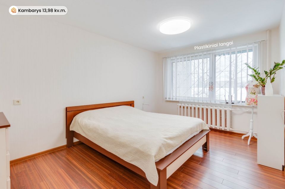 Parduodamas erdvus perplanuotas trijų kambarių butas K.Korsako g.43, &Scaron;iauliai