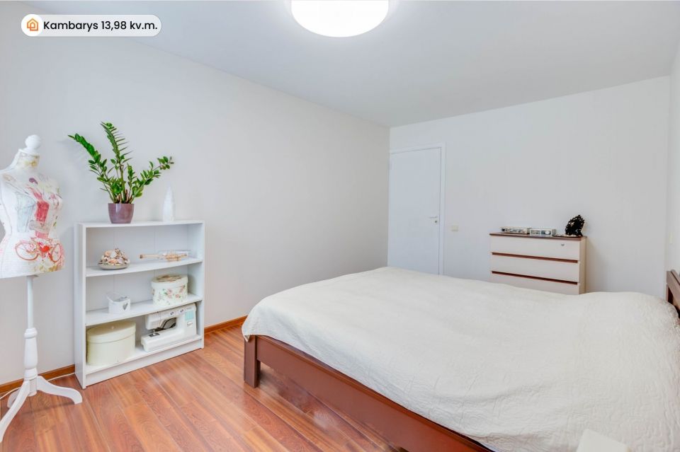 Parduodamas erdvus perplanuotas trijų kambarių butas K.Korsako g.43, &Scaron;iauliai