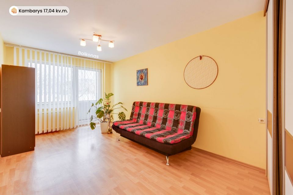 Parduodamas erdvus perplanuotas trijų kambarių butas K.Korsako g.43, &Scaron;iauliai