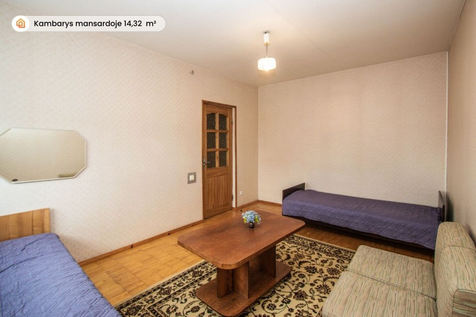 Parduodamas erdvus, pilnai įrengtas 316 m&sup2; ploto, 2 auk&scaron;tų mūrinis gyvenamasis namas su pusrūsiu ir ūkiniais pastatais Mažeikiuose, Kūlupio g.