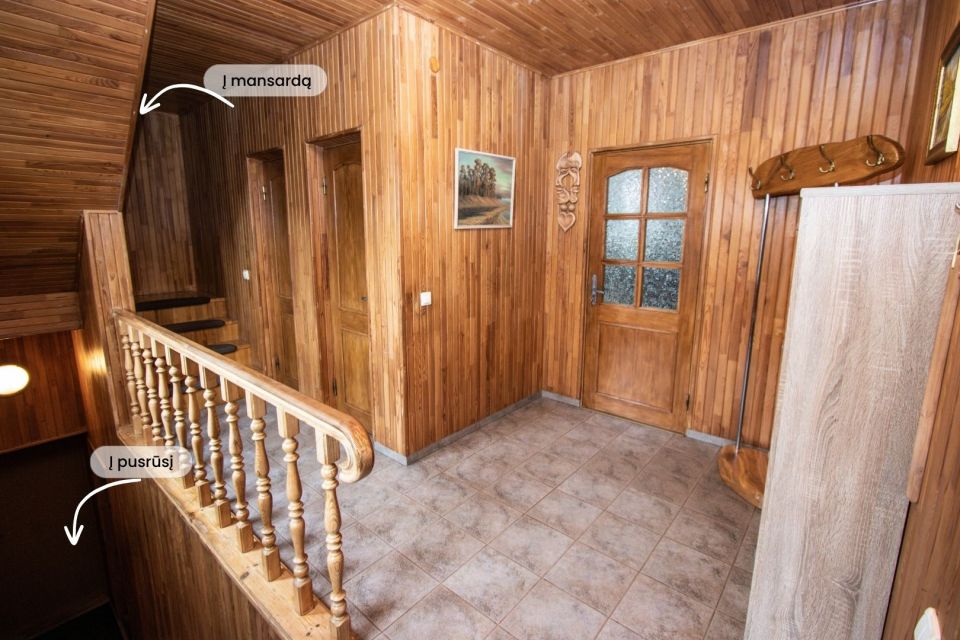 Parduodamas erdvus, pilnai įrengtas 316 m&sup2; ploto, 2 auk&scaron;tų mūrinis gyvenamasis namas su pusrūsiu ir ūkiniais pastatais Mažeikiuose, Kūlupio g.