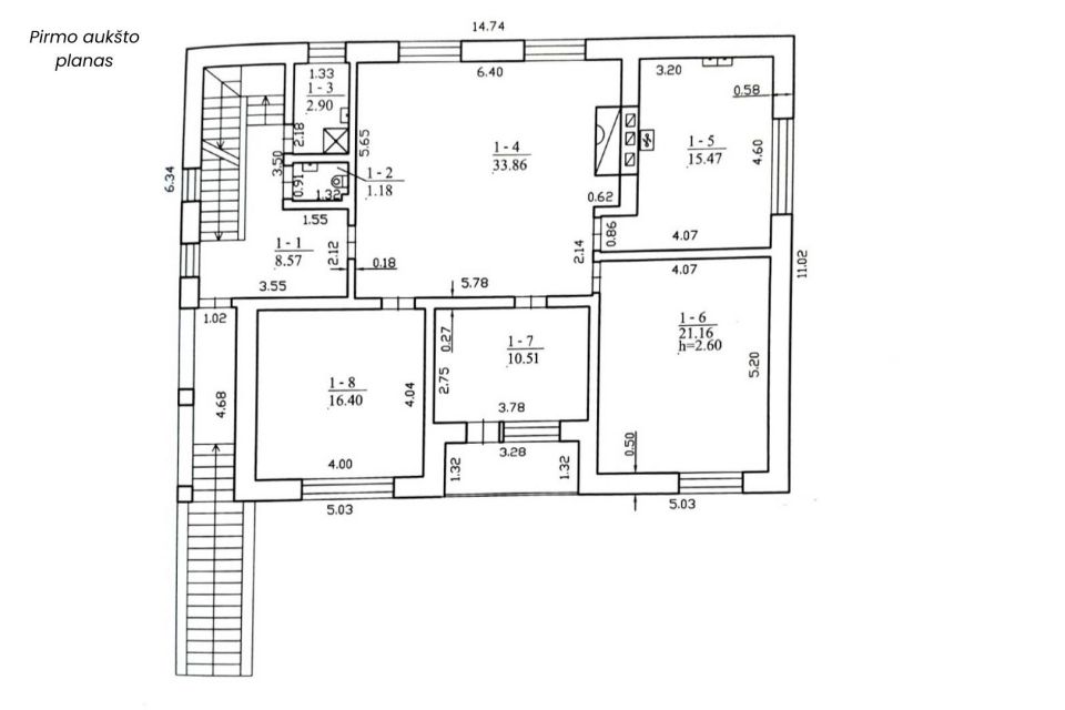 Parduodamas erdvus, pilnai įrengtas 316 m&sup2; ploto, 2 auk&scaron;tų mūrinis gyvenamasis namas su pusrūsiu ir ūkiniais pastatais Mažeikiuose, Kūlupio g.