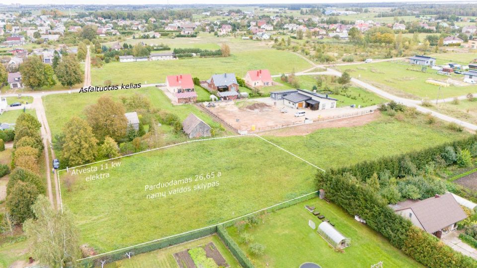 Parduodamas erdvus su namo projektu 26,65 arų namų valdos sklypas Šiaulių r., Aukštelkės k., Liepų g. 3