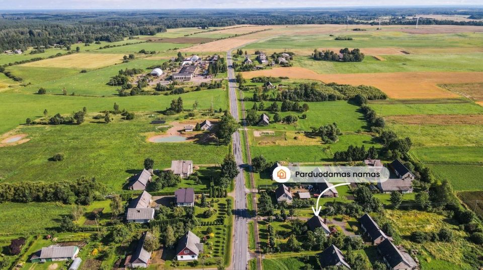 Parduodamas gyvenamasis namas Skuodo r., Lenkimų miestelyje, S. Daukanto gatvėje, su 30 arų žemės sklypu