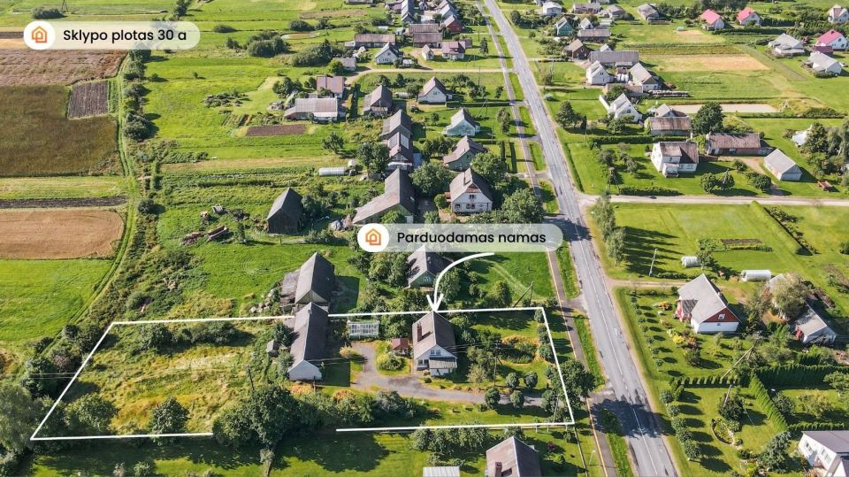 Parduodamas gyvenamasis namas Skuodo r., Lenkimų miestelyje, S. Daukanto gatvėje, su 30 arų žemės sklypu