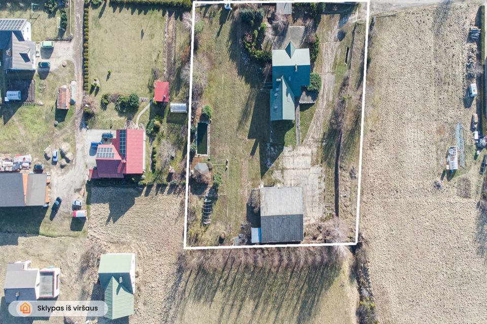 Parduodamas gyvenamasis namas su 55 arų namų valdos sklypu, adresu Atgimimo g., Teleičių k., Kauno rajonas.