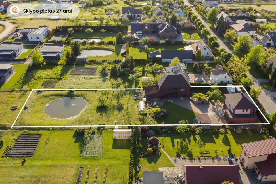 Parduodamas gyvenamasis namas su pirtimi ir pagalbiniais pastatais Šiaurės g. 18, Mažeikiuose