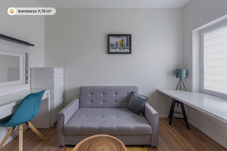 Parduodamas išskirtinis 277 m² namas su tiesioginiu priėjimu prie Šiaulių jūros – gyvenimas, kur harmoningai dera gamta ir elegancija!