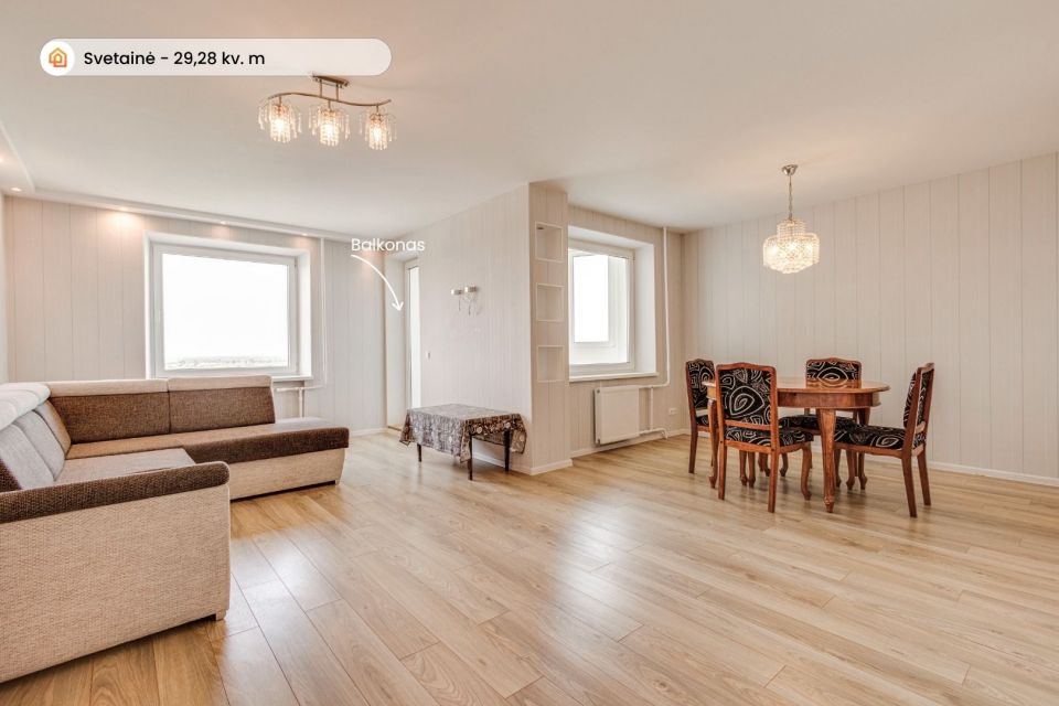 Parduodamas itin erdvus 3 kambarių butas &Scaron;iauliuose, Lyros g., pro kurio langus atsiveria plati miesto panorama!
