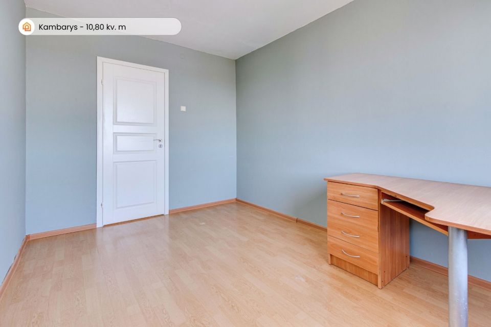 Parduodamas itin erdvus 3 kambarių butas &Scaron;iauliuose, Lyros g., pro kurio langus atsiveria plati miesto panorama!