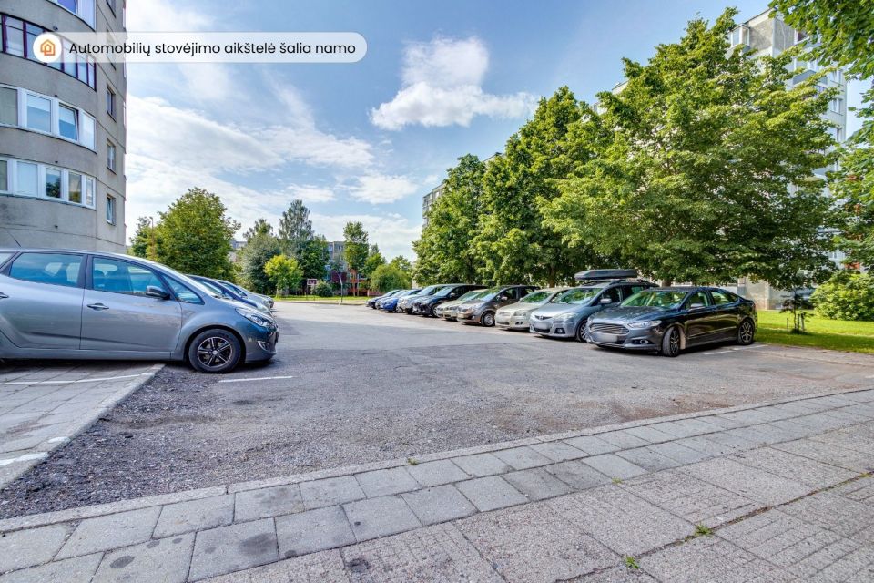 Parduodamas itin erdvus 3 kambarių butas &Scaron;iauliuose, Lyros g., pro kurio langus atsiveria plati miesto panorama!