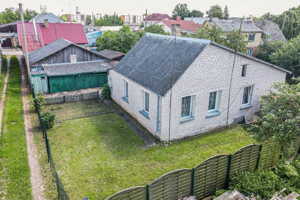 Parduodamas kompaktiškas namas su žemės sklypu Šiauliuose, Verdulių g. 8