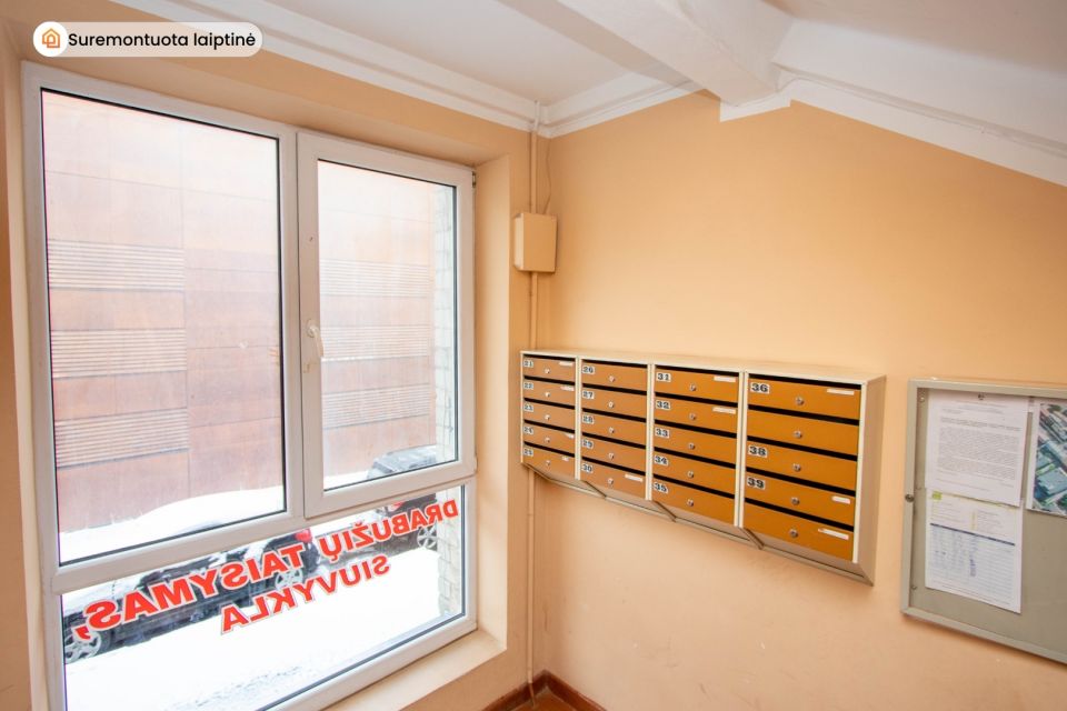 Parduodamas miesto centre 2 kambarių butas Vasario 16-osios g. 31, Šiauliuose