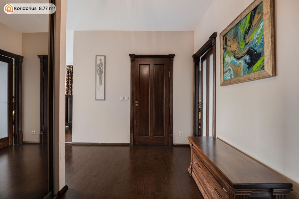 Parduodamas modernus 66,92 m&sup2; ploto, 3 kambarių butas strategi&scaron;koje Klaipėdos vietoje, Birutės g. 22,  &scaron;alia prekybos centro &bdquo;Akropolis"