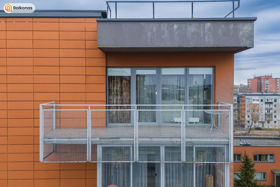 Parduodamas modernus 66,92 m&sup2; ploto, 3 kambarių butas strategi&scaron;koje Klaipėdos vietoje, Birutės g. 22,  &scaron;alia prekybos centro &bdquo;Akropolis"