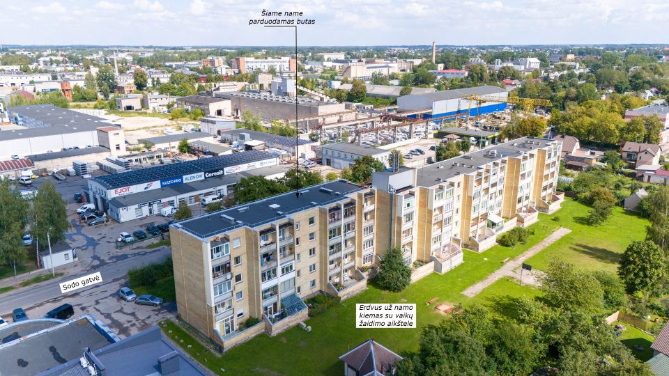 Parduodamas mūriniame name 3-čiame aukšte 2 kambarių butas Sodo g. 35,  Šiauliai