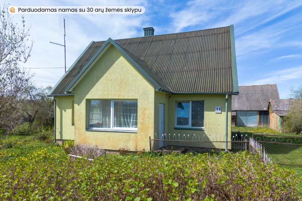 Parduodamas mūrinis, ap&scaron;iltintas namas su 30 arų žemės sklypu Mažeikių r., Palnosų k.