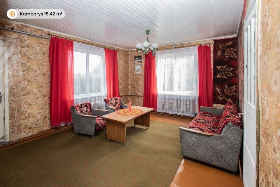 Parduodamas mūrinis gyvenamasis namas Dariaus ir Girėno g., Viek&scaron;niuose, Mažeikių r., su 17 arų žemės sklypu.