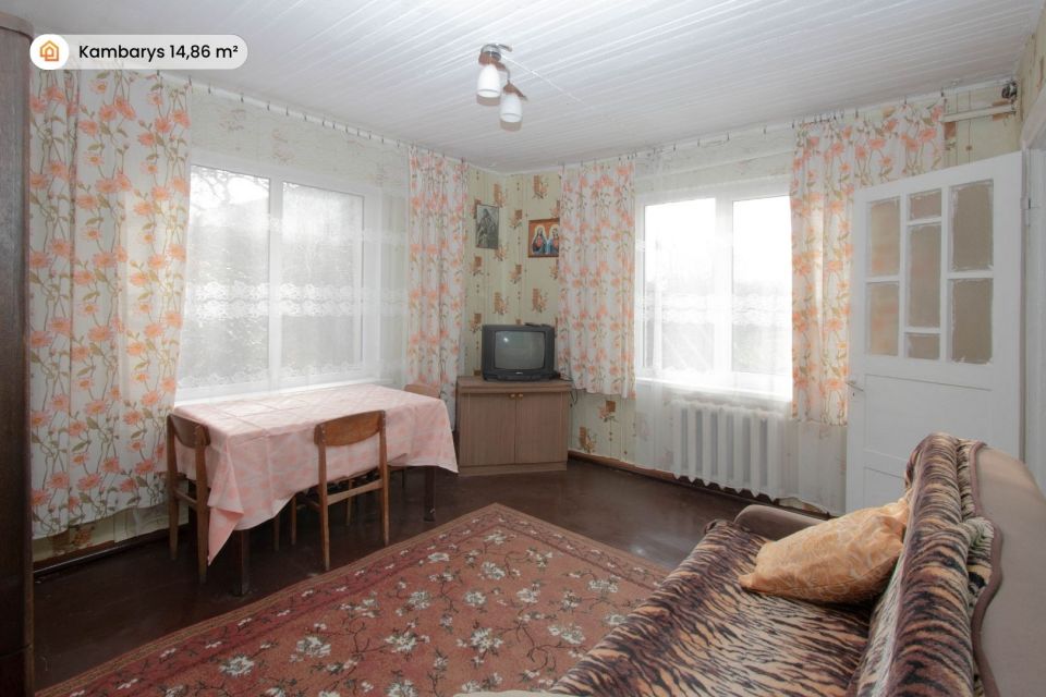 Parduodamas mūrinis gyvenamasis namas Dariaus ir Girėno g., Viek&scaron;niuose, Mažeikių r., su 17 arų žemės sklypu.