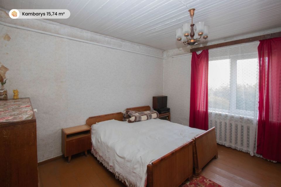 Parduodamas mūrinis gyvenamasis namas Dariaus ir Girėno g., Viek&scaron;niuose, Mažeikių r., su 17 arų žemės sklypu.