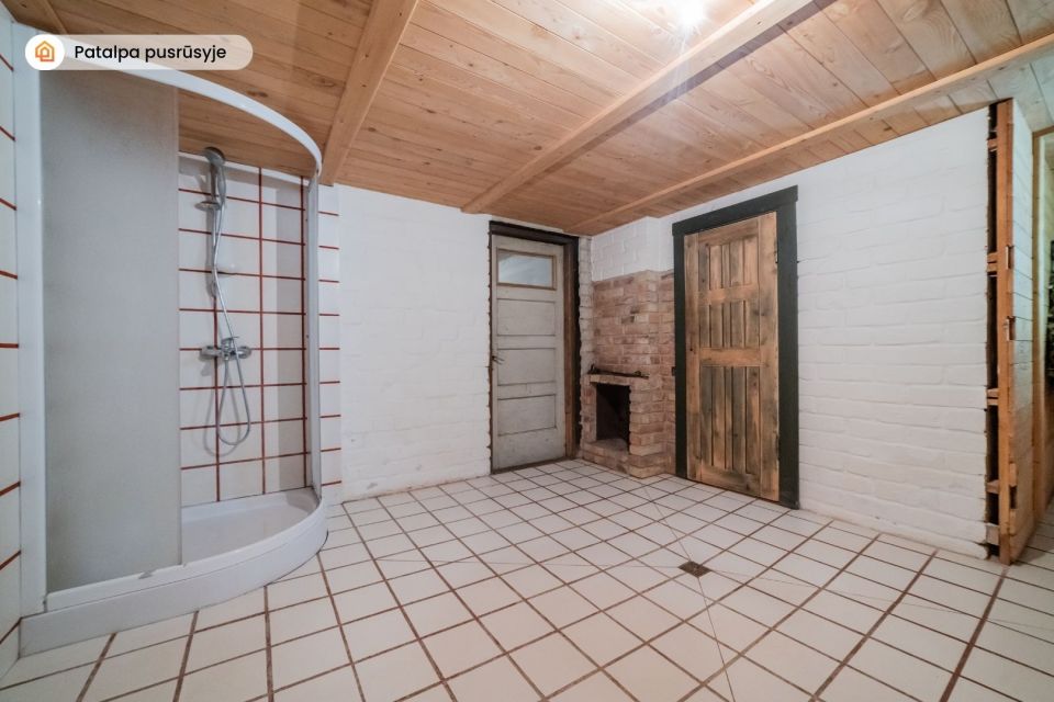 Parduodamas mūrinis namas &scaron;alia Bubių tvenkinio, Piliakalnio g. 8, &Scaron;iaulių r.