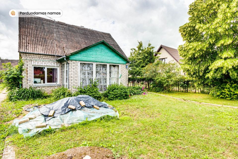 Parduodamas mūrinis namas su 16,69 arų žemės sklypu Alksniupių k., Radviliškio r.