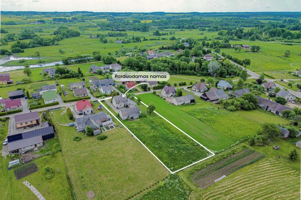 Parduodamas mūrinis namas su 29,40 arų sklypu &scaron;alia Varnių miestelio, Nakačios g. 9, Ožtakių k., Tel&scaron;ių r.