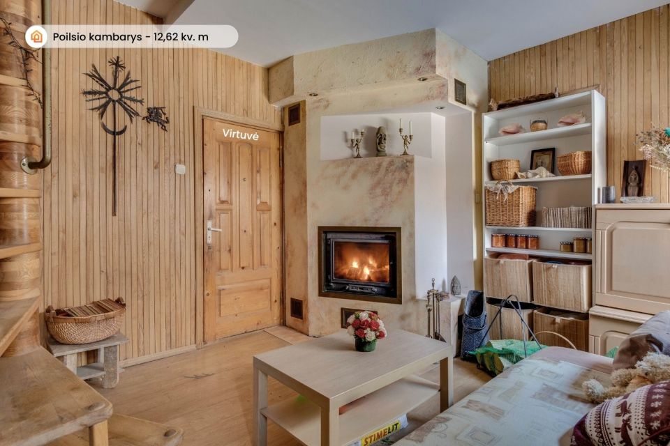 Parduodamas mūrinis namas su garažu, tinkantis verslui, &Scaron;iauliuose, &Scaron;im&scaron;ės mikrorajone, Vilkavi&scaron;kio g. 4