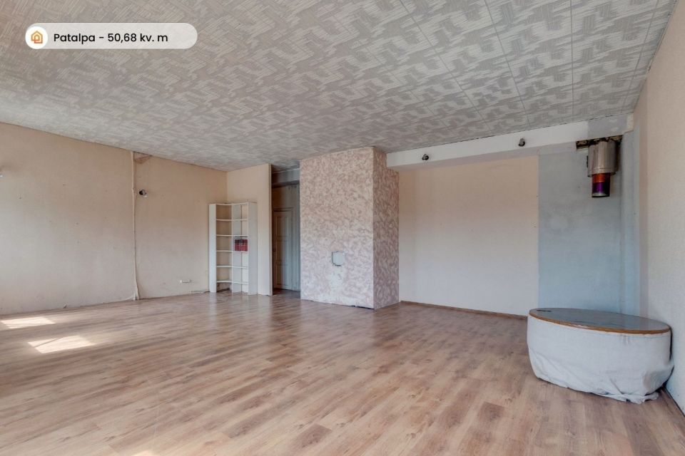 Parduodamas mūrinis namas su garažu, tinkantis verslui, &Scaron;iauliuose, &Scaron;im&scaron;ės mikrorajone, Vilkavi&scaron;kio g. 4