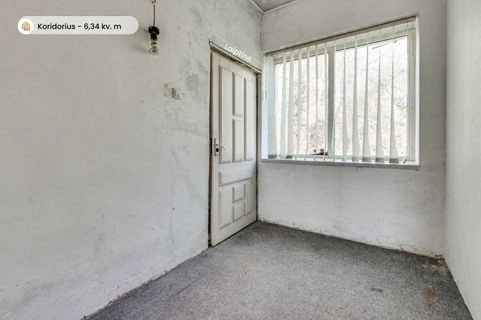 Parduodamas mūrinis namas su garažu, tinkantis verslui, &Scaron;iauliuose, &Scaron;im&scaron;ės mikrorajone, Vilkavi&scaron;kio g. 4