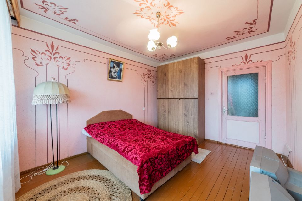 Parduodamas mūrinis namas su ūkiniu pastatu ir 29,54 arų sklypu Užventyje