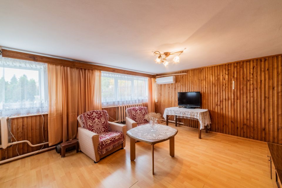 Parduodamas mūrinis namas su ūkiniu pastatu ir 29,54 arų sklypu Užventyje