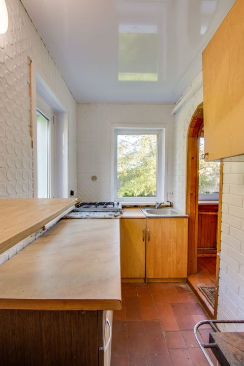 Nauja kaina, geras pasiūlymas. Parduodamas mūrinis sodo namas su 8,13 arų sklypu, Purienos Sodų 1-oji g. 40, Šiauliai.