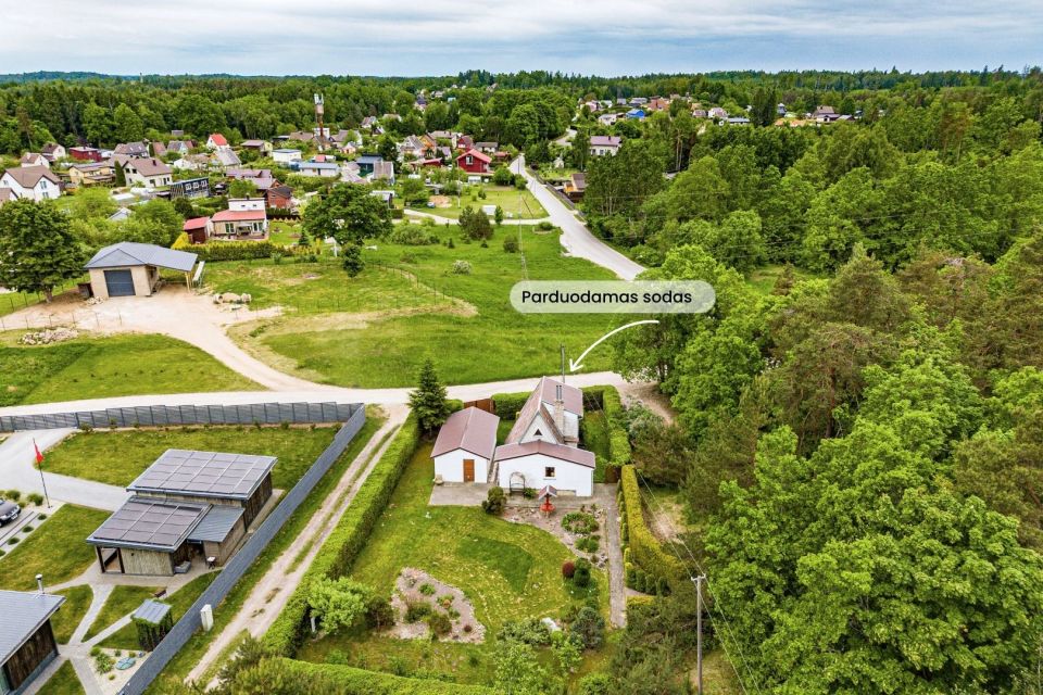 Parduodamas mūrinis sodo namas su sklypu &scaron;alia Tel&scaron;ių, Užgirių k., Ąžuolo sodų 6-oji g. 2