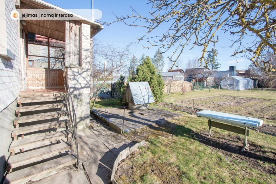 Parduodamas mūrinis sodo namas vieno aukšto su mansarda ir rūsiu, SB "Toliočiai", Tvenkinio g. 47, Toliočių k., Šiaulių r.