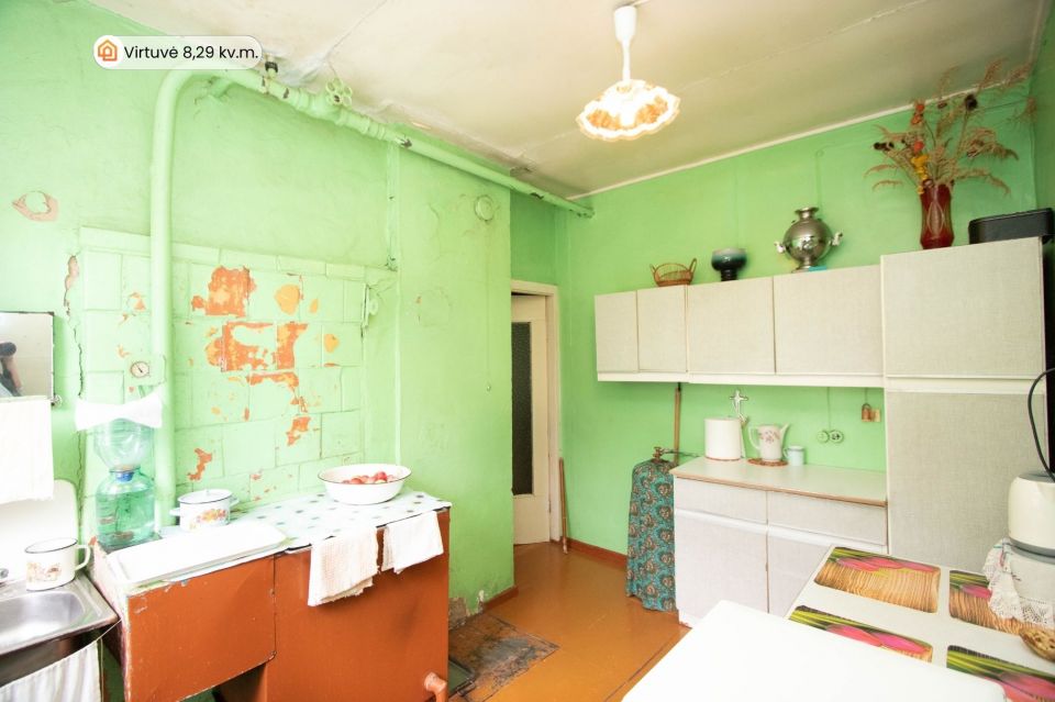 Parduodamas namas ramioje vietoje, Pakruojo rajone, Guostagalio k., Centrinės g. 10