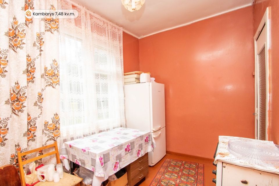 Parduodamas namas ramioje vietoje, Pakruojo rajone, Guostagalio k., Centrinės g. 10
